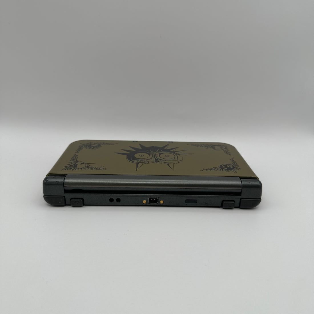 New Nintendo 3DS XL - Majora's Mask Design