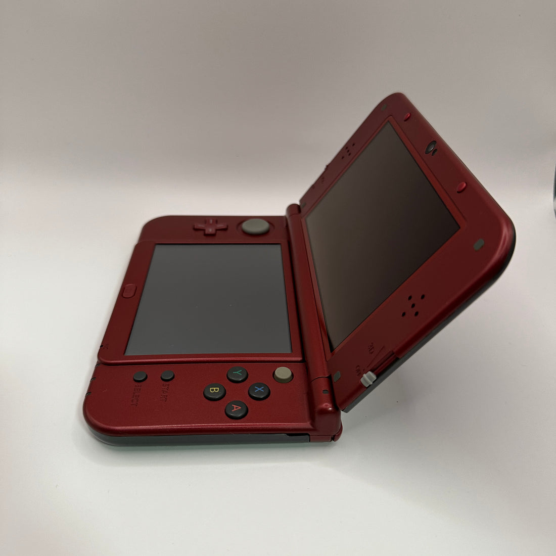 New Nintendo 3DS XL in Rot/Grau, Dual-IPS, Zustand S+ – Produktfoto 11