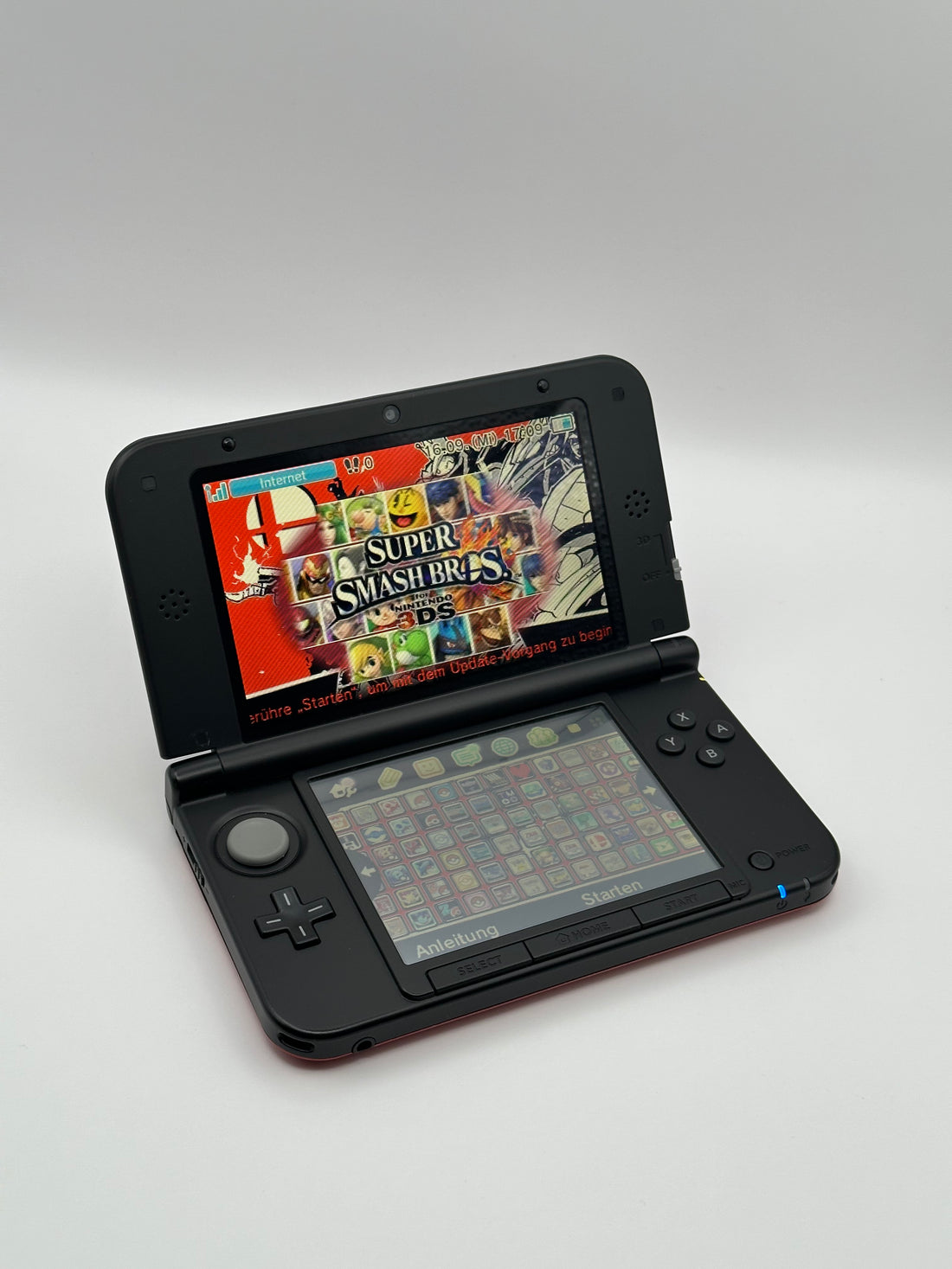Nintendo 3DS XL in Rot im Super Smash Bros. Design, Zustand S – Produktfoto 15