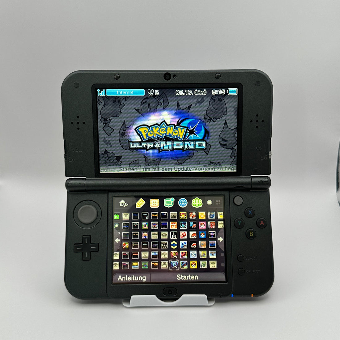 New Nintendo 3DS XL in Dunkelgrau mit IPS-Display, Zustand S – Produktfoto 10