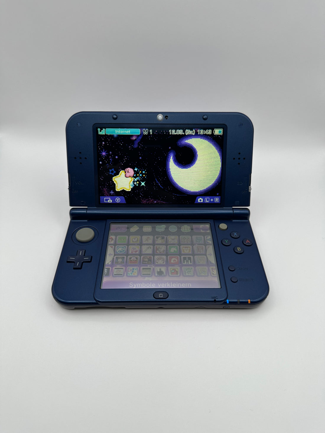 New Nintendo 3DS XL im Galaxy Design mit IPS-Display, Zustand A+ – Produktfoto 3