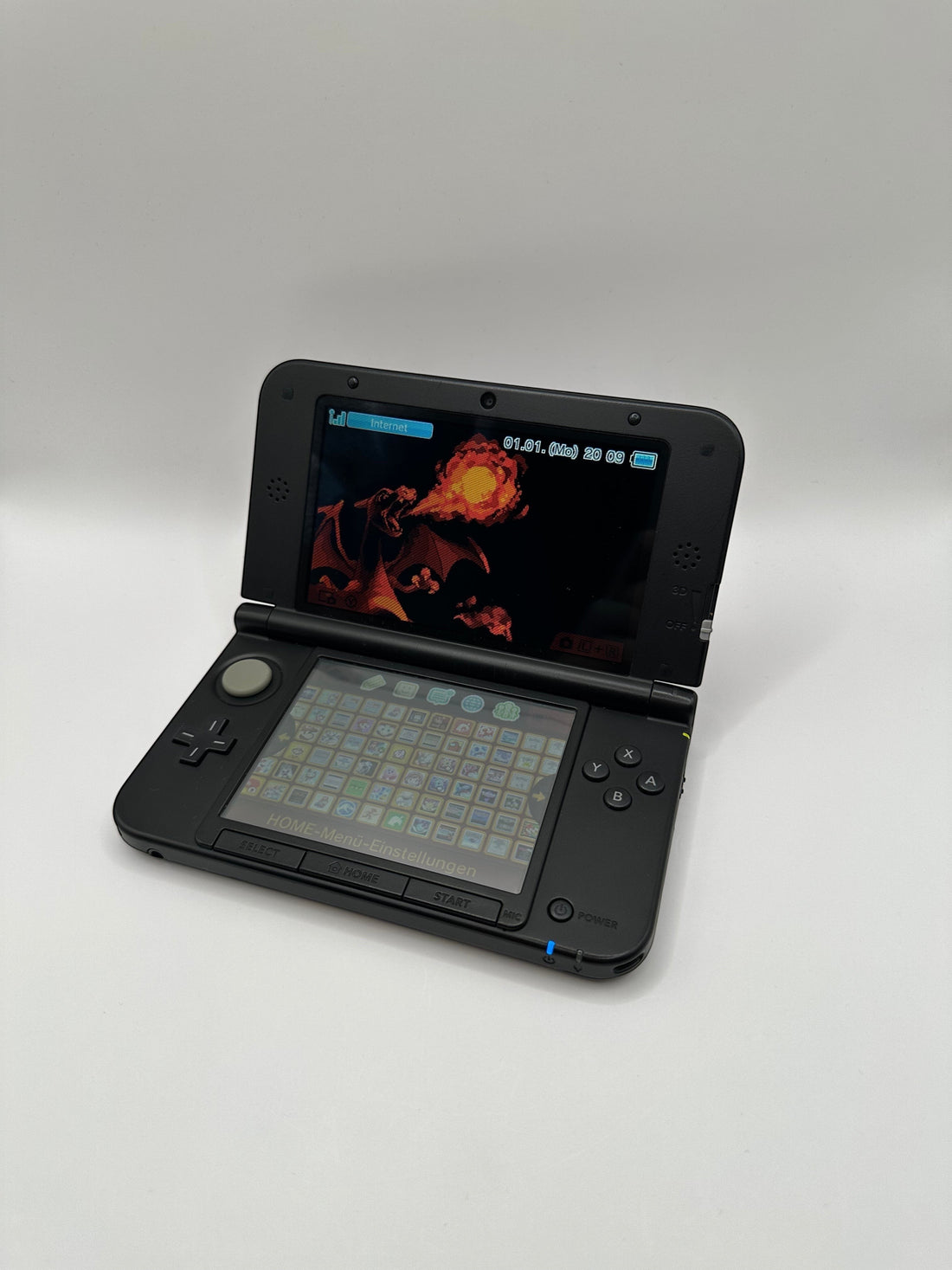 Nintendo 3DS XL - Schwarz, Glurak Design