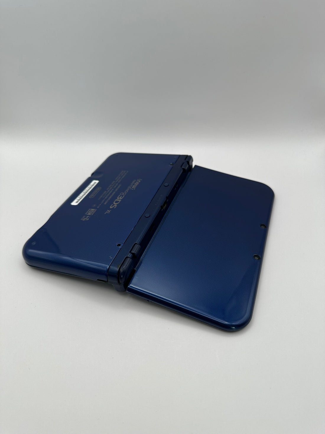 ReCollected New Nintendo 3DS XL in Blau, generalüberholte Handheld-Konsole in sehr gutem Zustand