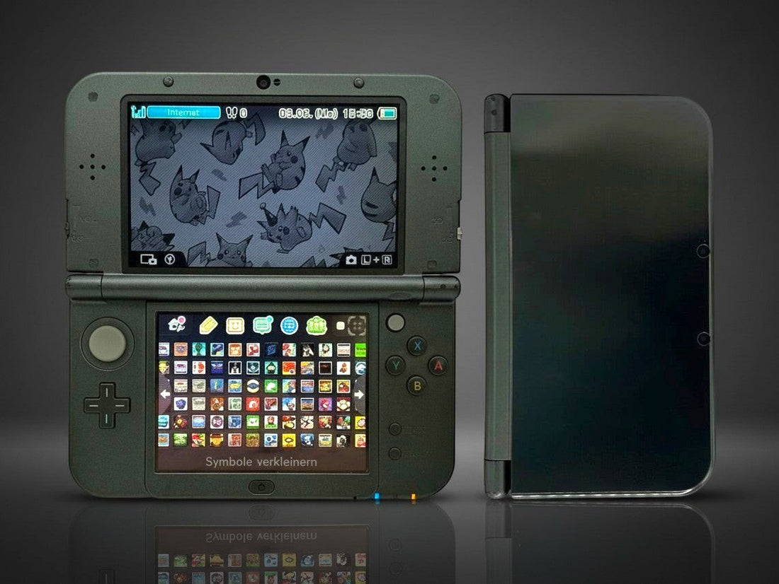 ReCollected New Nintendo 3DS XL in Dunkelgrau mit zwei Bildschirmen und Spielmenü-Ansicht